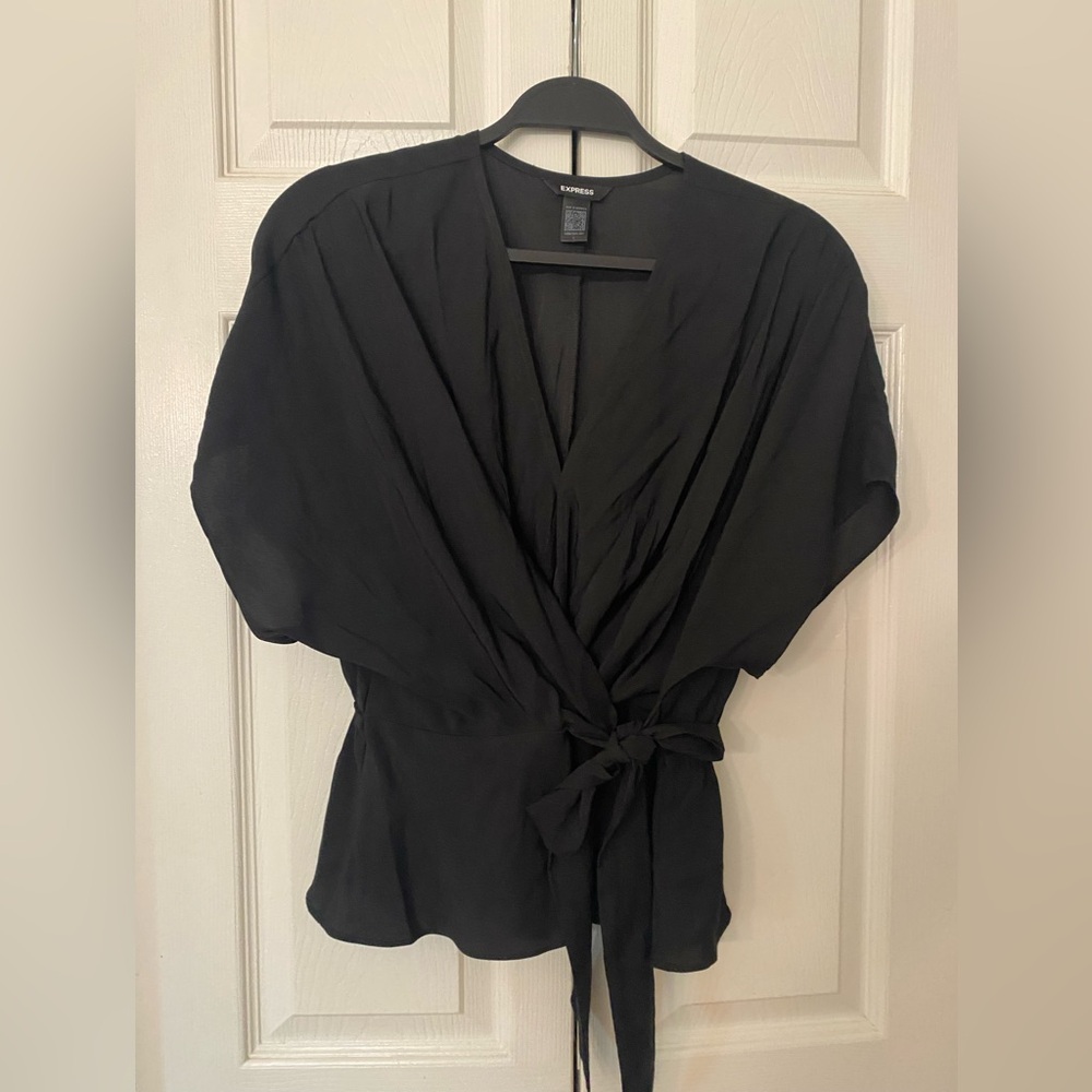 Express Wrap Black Blouse Large